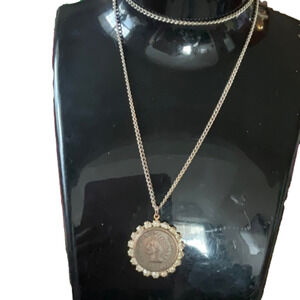VINTAGE 1901 INDIAN PENNY PENDENT-GOLDTONE WITH RHINESTONE NECKLACE